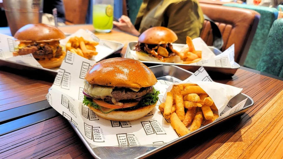Street Burger by Gordon Ramsay - OGR Burger, GFC Burger, Lechon Burger